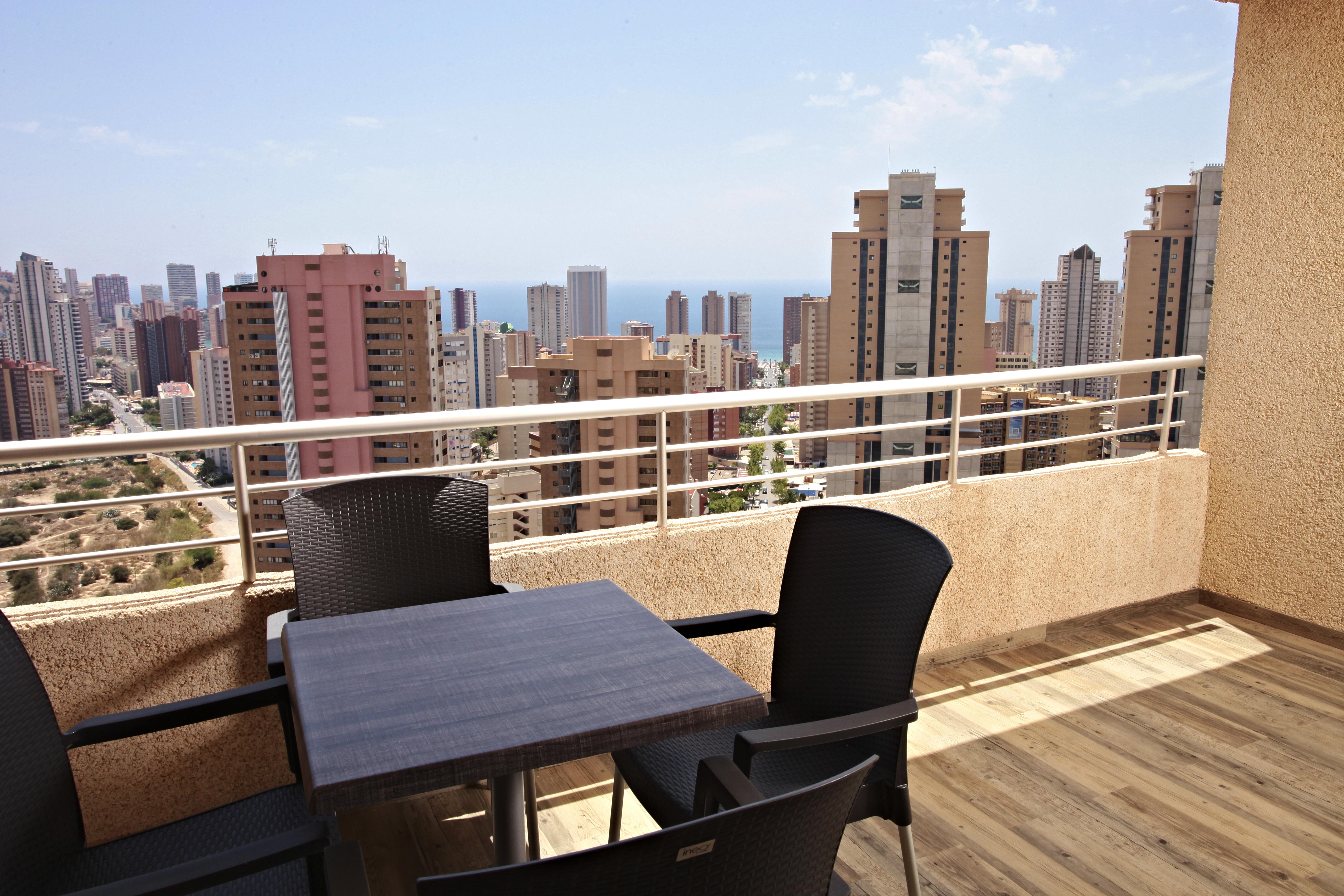 Sandos Benidorm Suites (Adults Only) Екстериор снимка